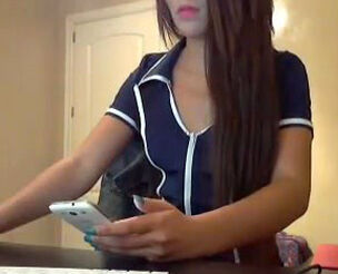 Peque bare school chick on web cam