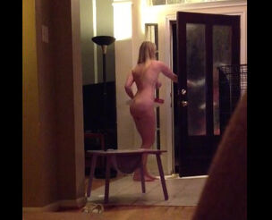 Totally nude bodacious wifey meets pizza delivery dude