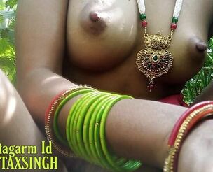 Farmer's Steaming Wifey Outdoor Peeing Indian Hook-up