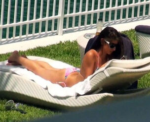Sunbathing Latina Stunner